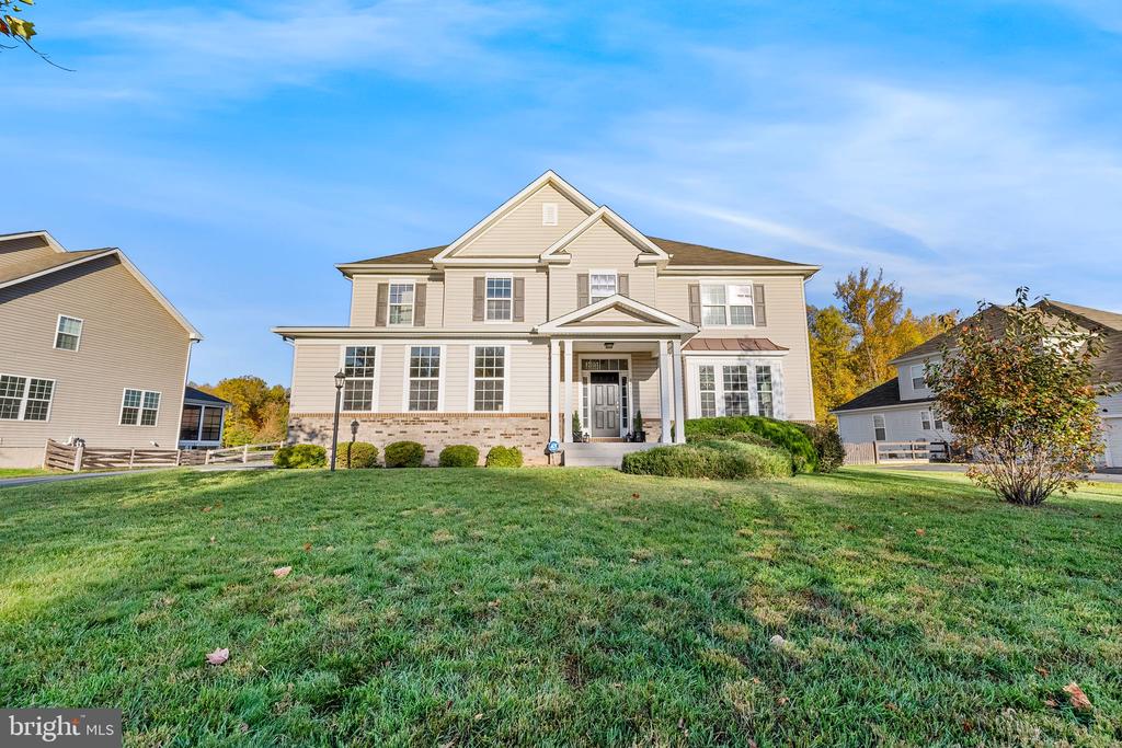 24481 Island Pool Ct