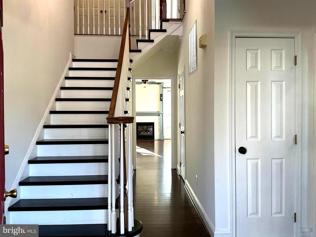 46487 PRIMULA CT