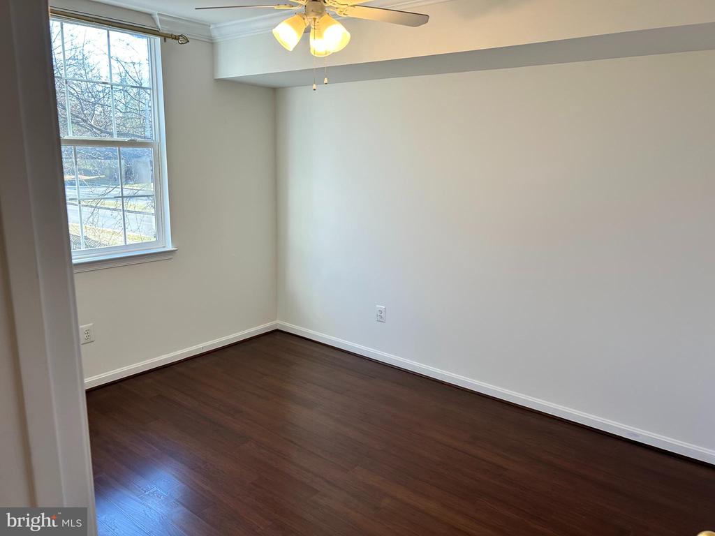 46487 PRIMULA CT
