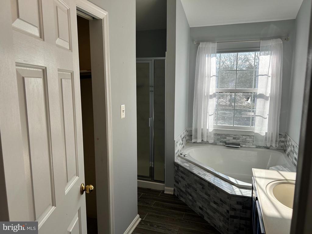 46487 PRIMULA CT