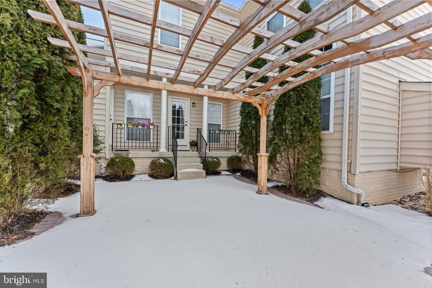 21018 Hooded Crow Dr