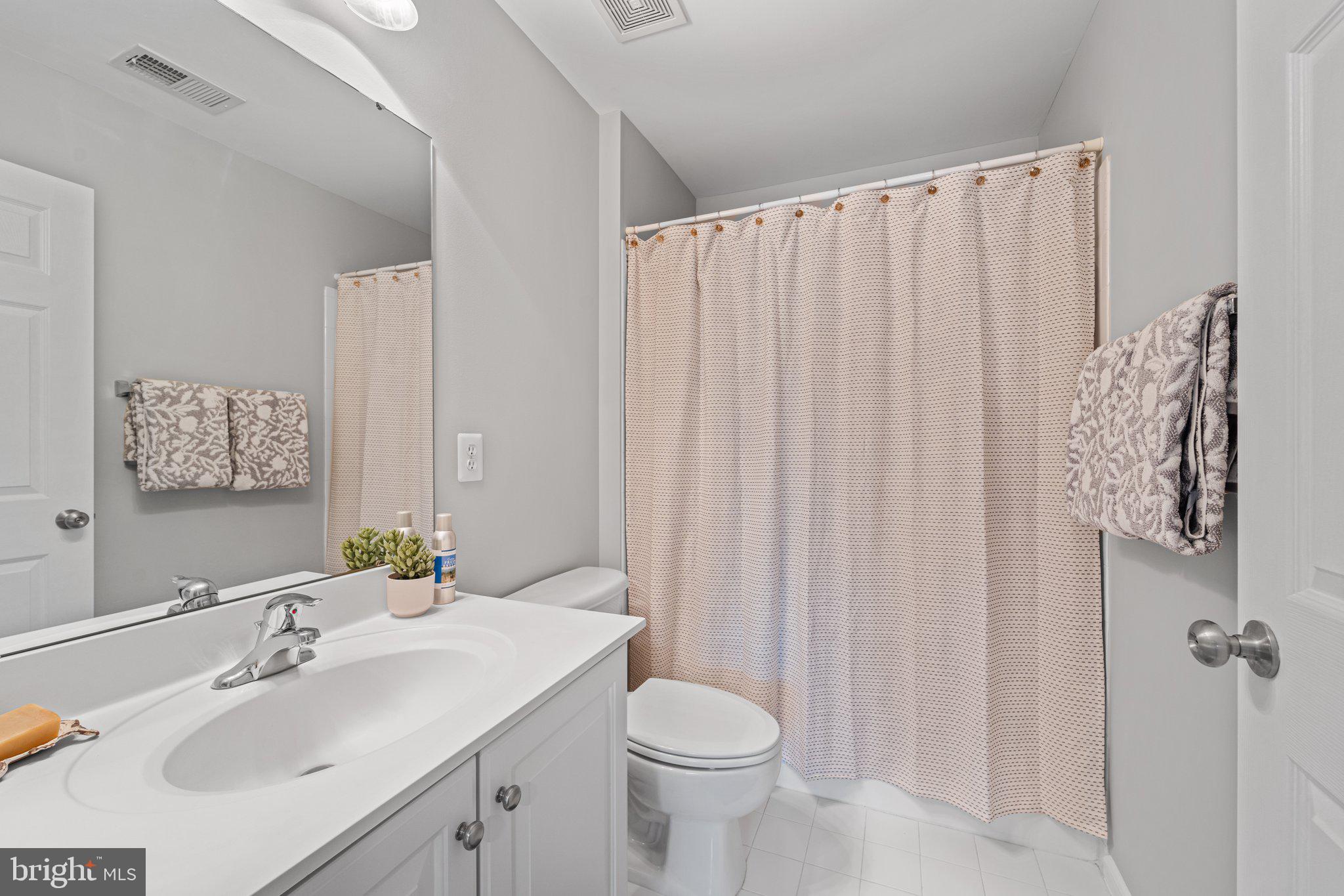 21018 Hooded Crow Dr