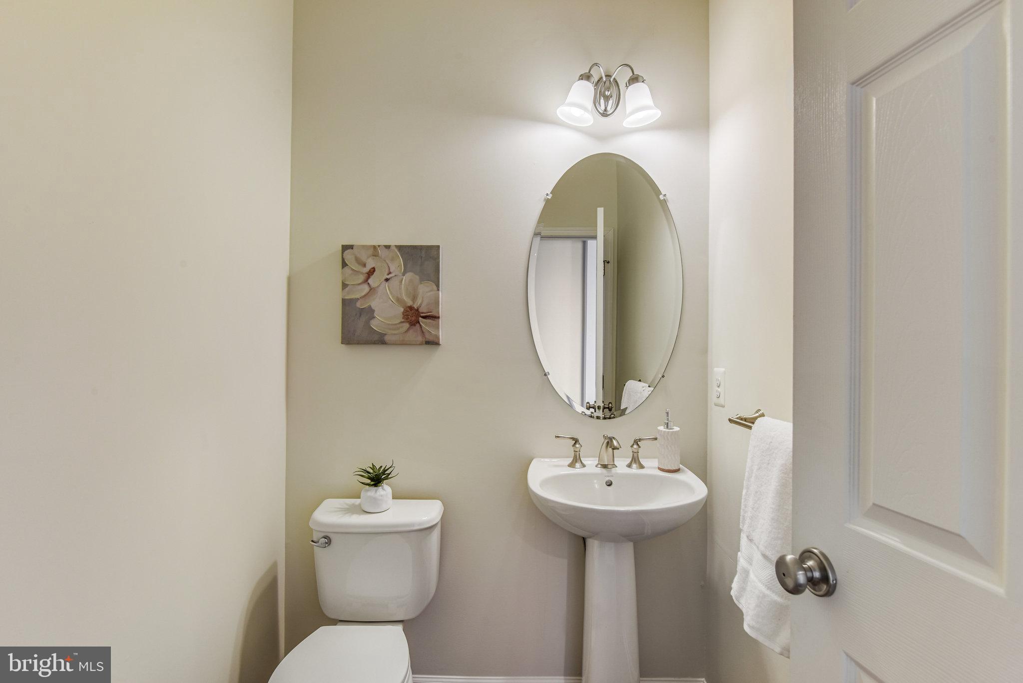 25568 Creekmore Ter