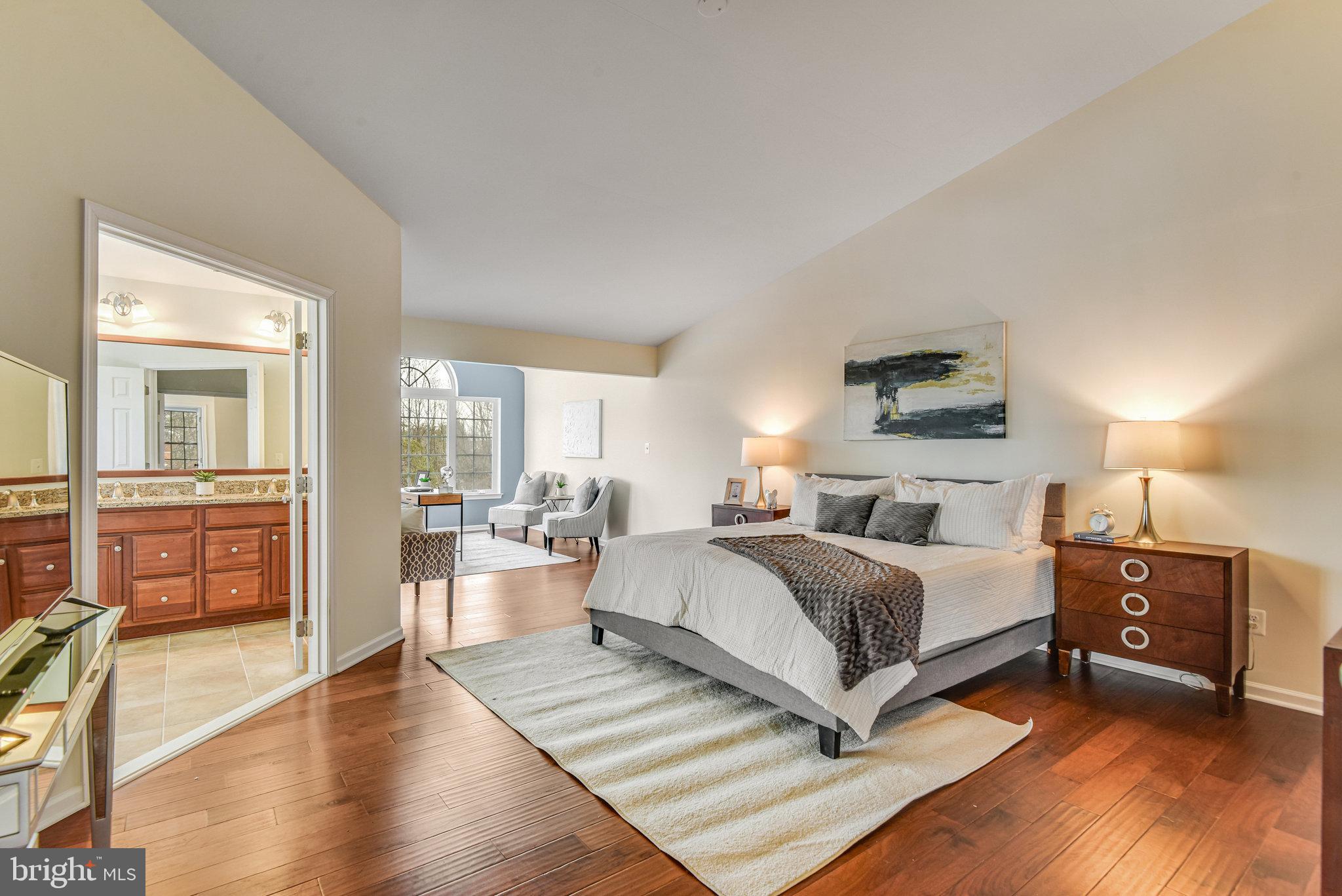 25568 Creekmore Ter