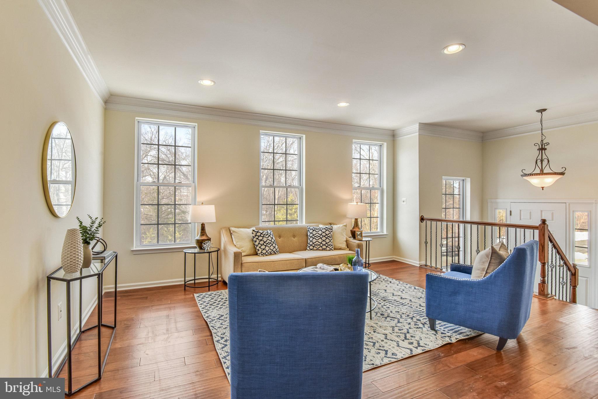 25568 Creekmore Ter