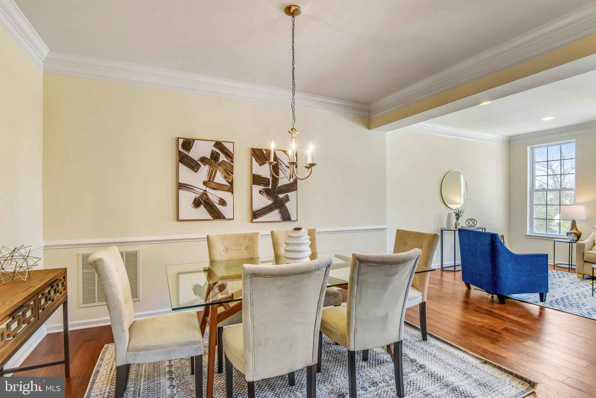 25568 Creekmore Ter