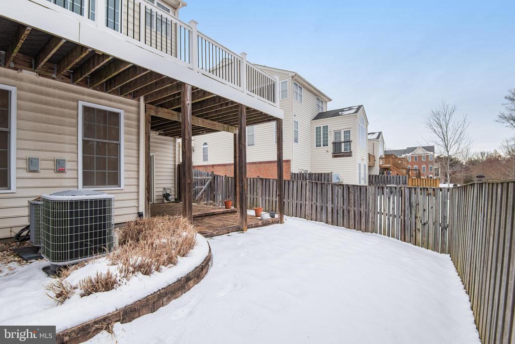 25568 Creekmore Ter