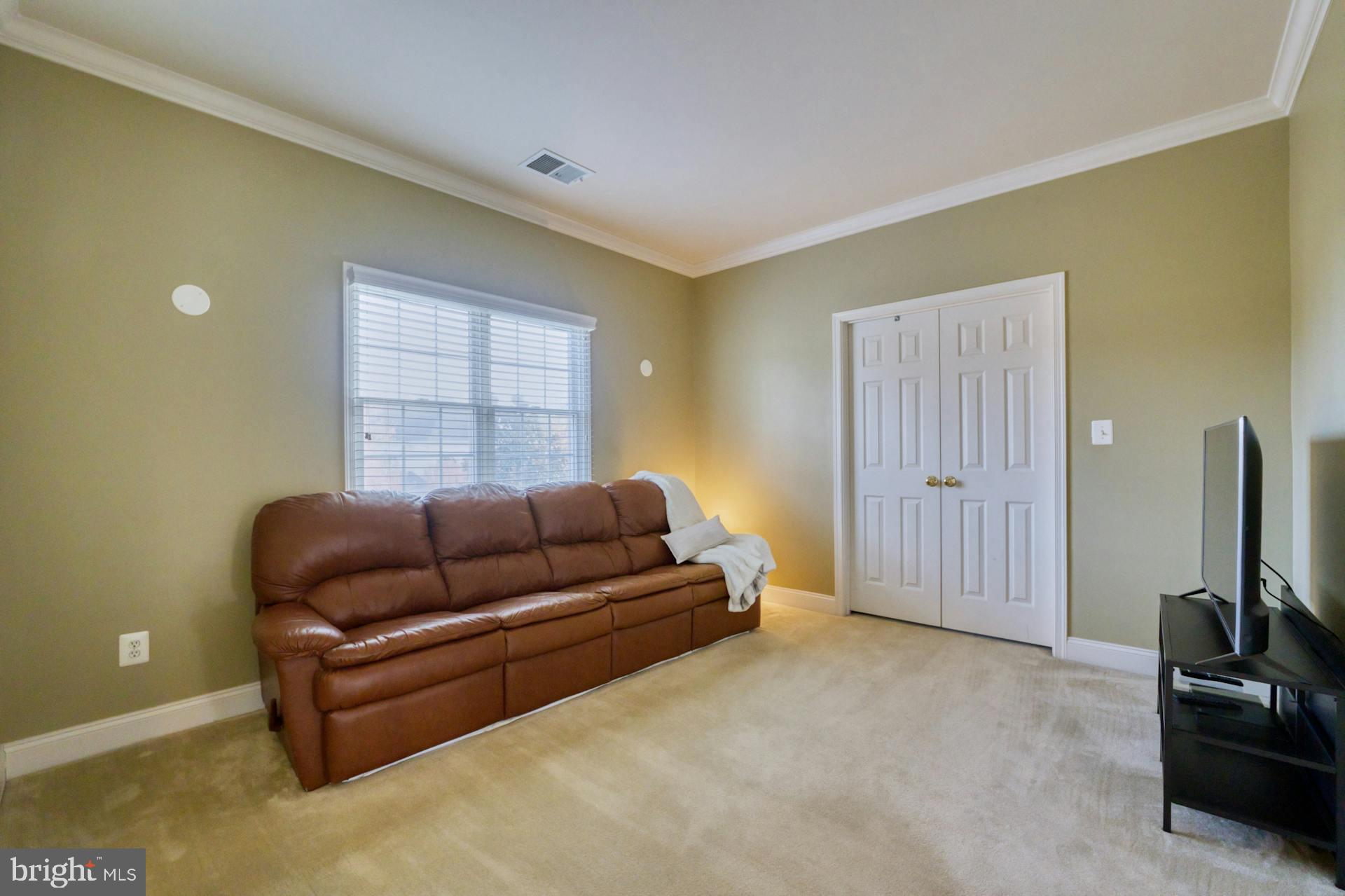 20259 Kentucky Oaks Ct
