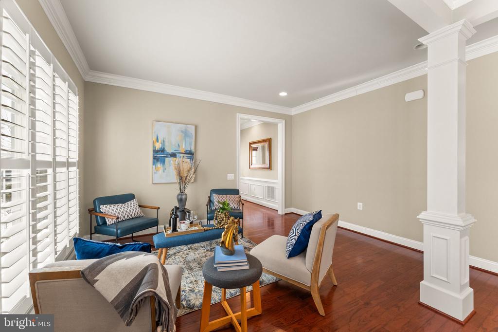 44396 Cruden Bay Dr