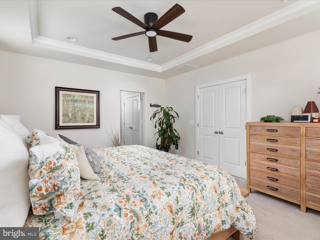 43817 Normans Switch Dr