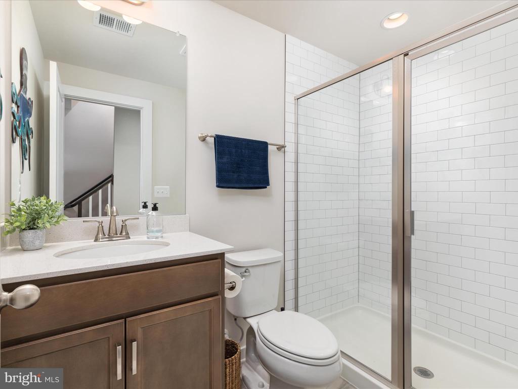 43817 Normans Switch Dr