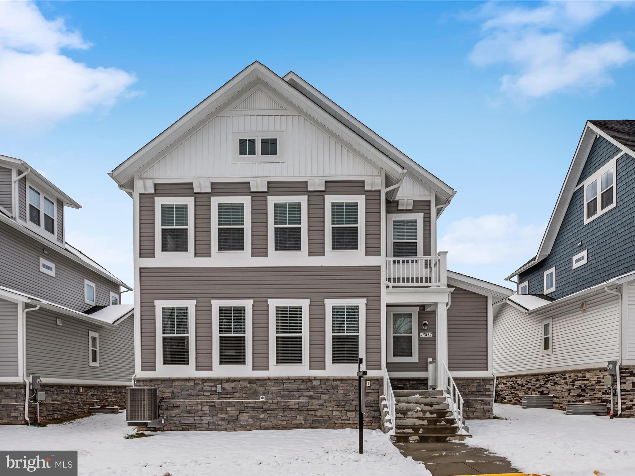 43817 Normans Switch Dr