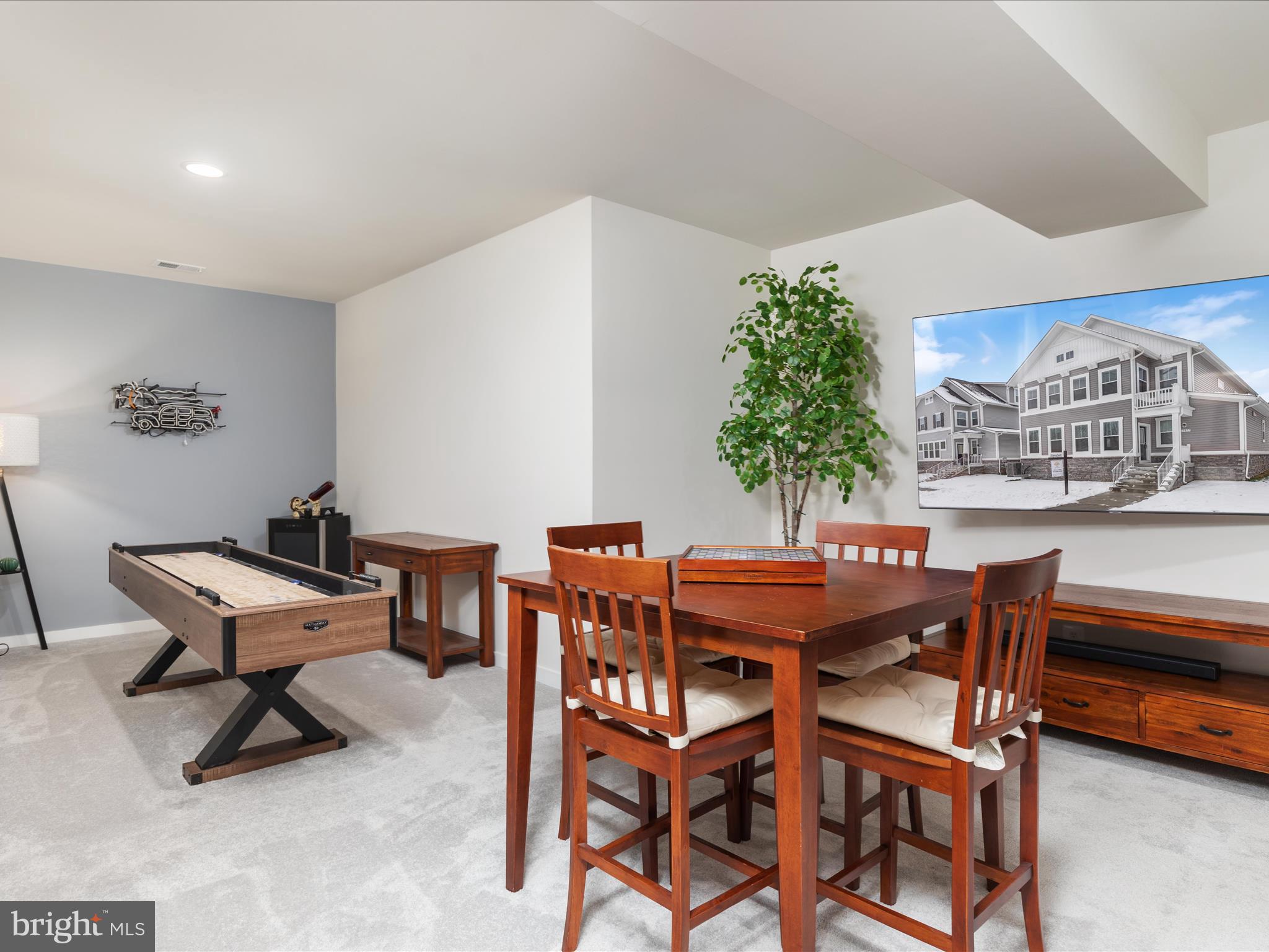 43817 Normans Switch Dr