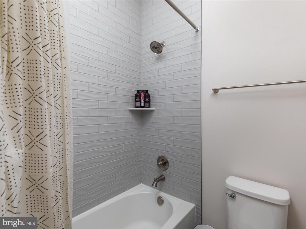 43817 Normans Switch Dr