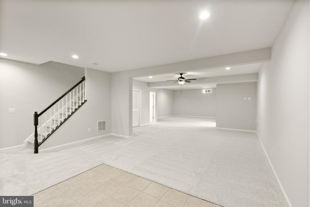 21232 Glassmoyer Ct