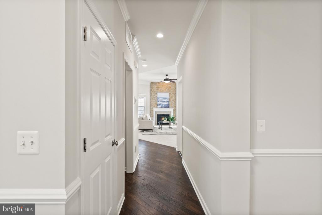 21232 Glassmoyer Ct