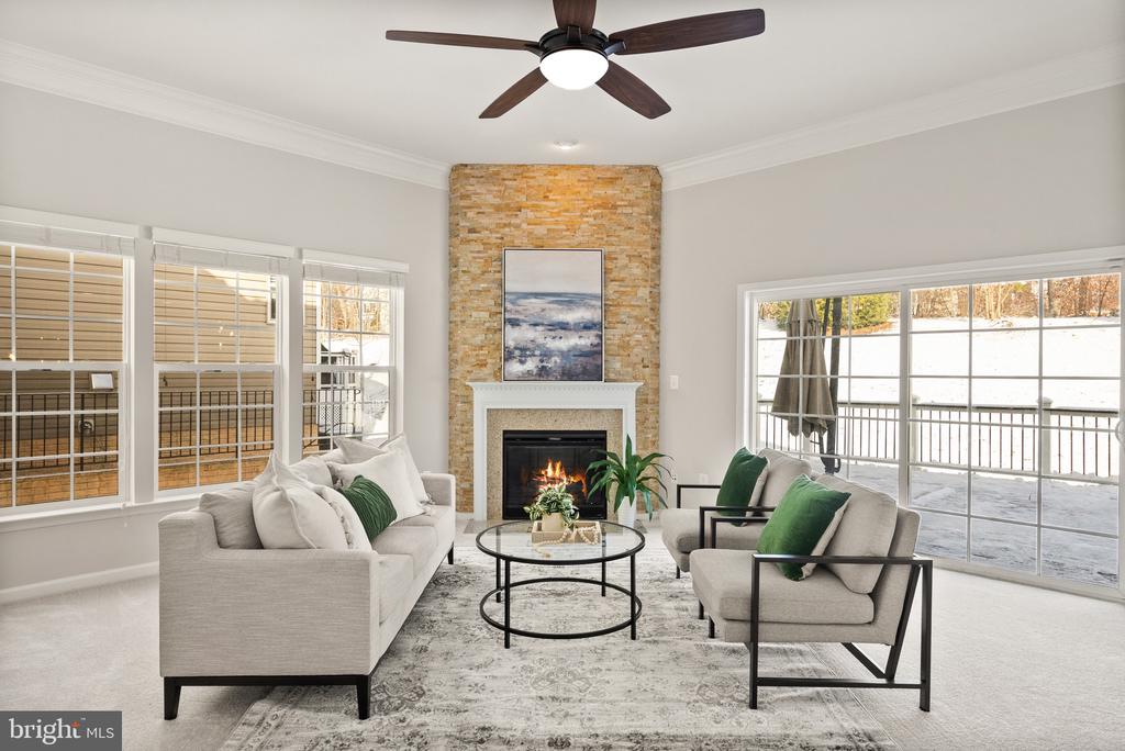 21232 Glassmoyer Ct
