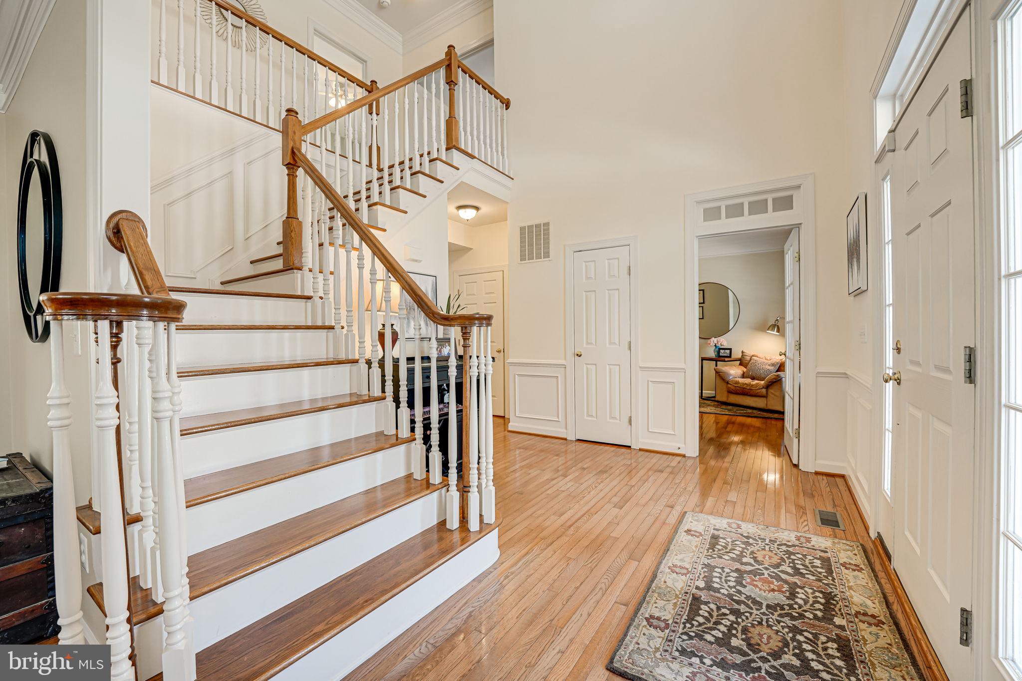 24286 Walnut Hill Pl