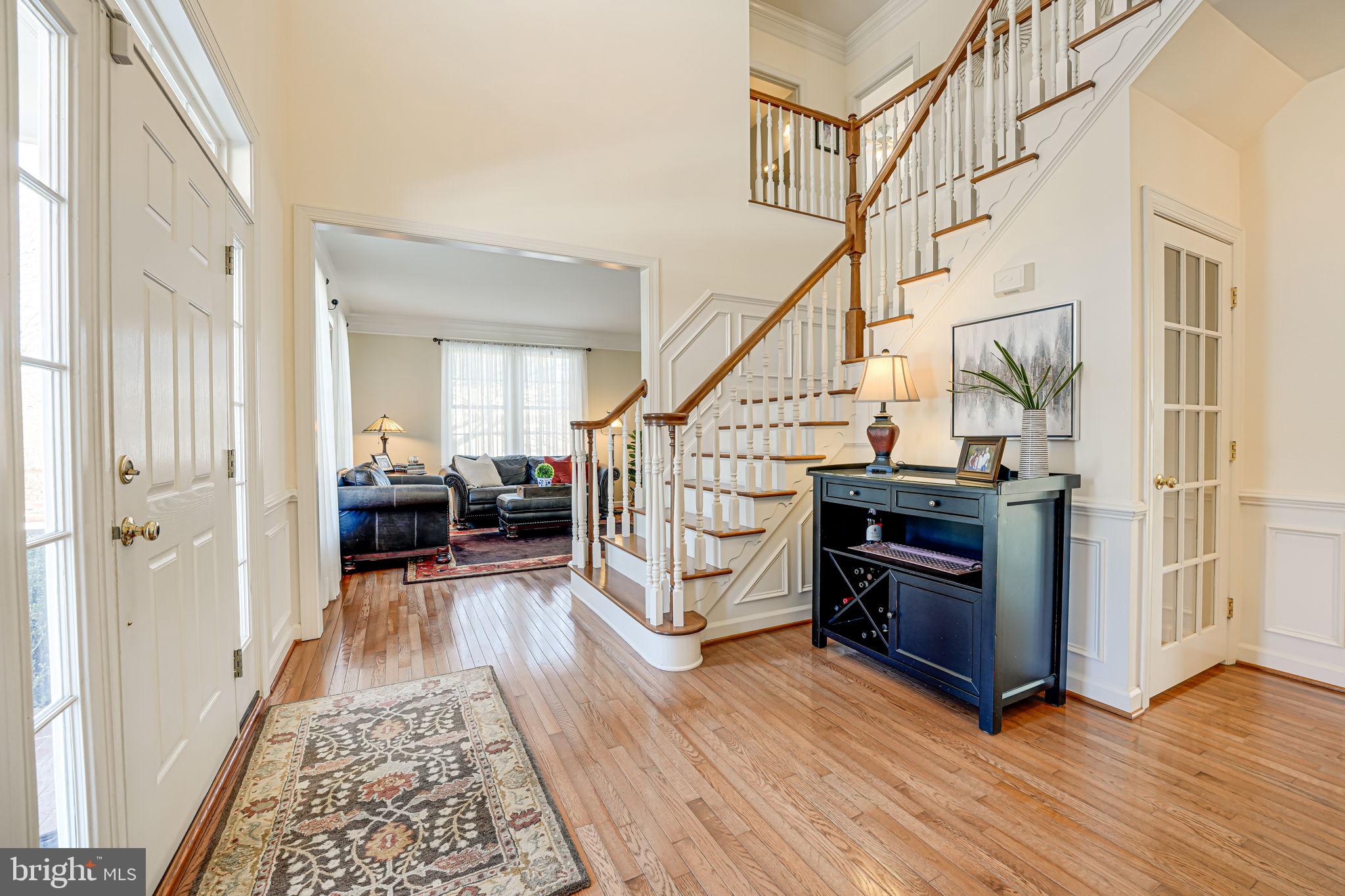 24286 Walnut Hill Pl