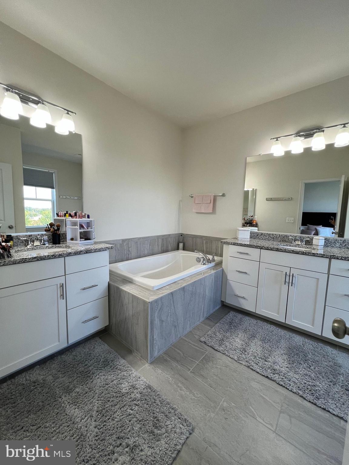 24533 GLENVILLE GROVE TER