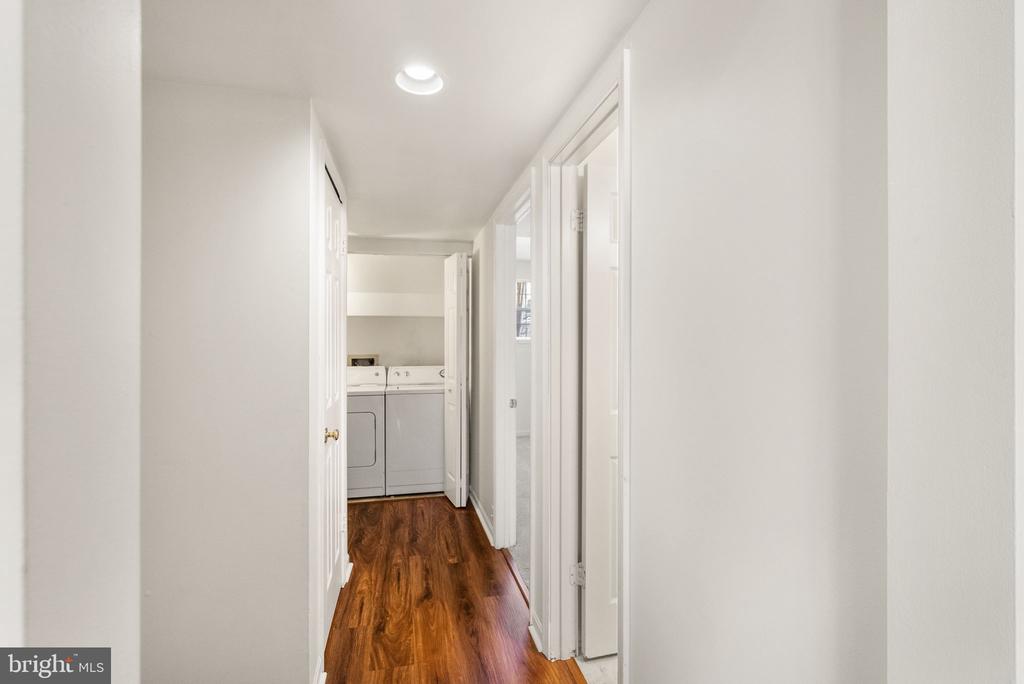 47621 COMER SQ
