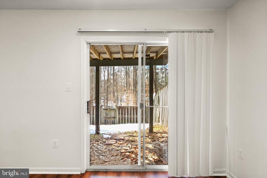 47621 COMER SQ