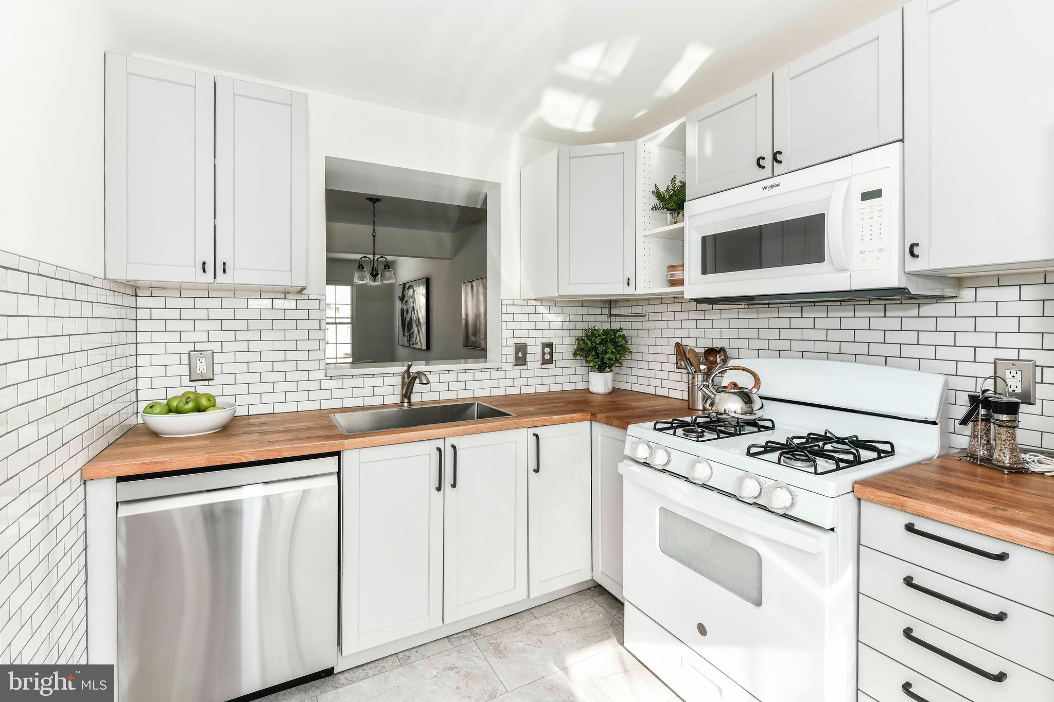 21780 Rockwood Ter