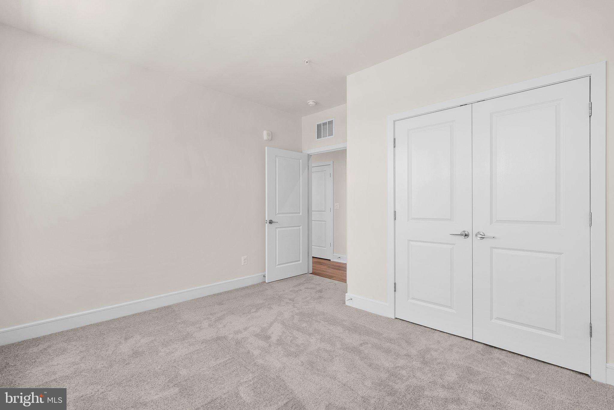 23679 Bolton Crescent Ter #12-402