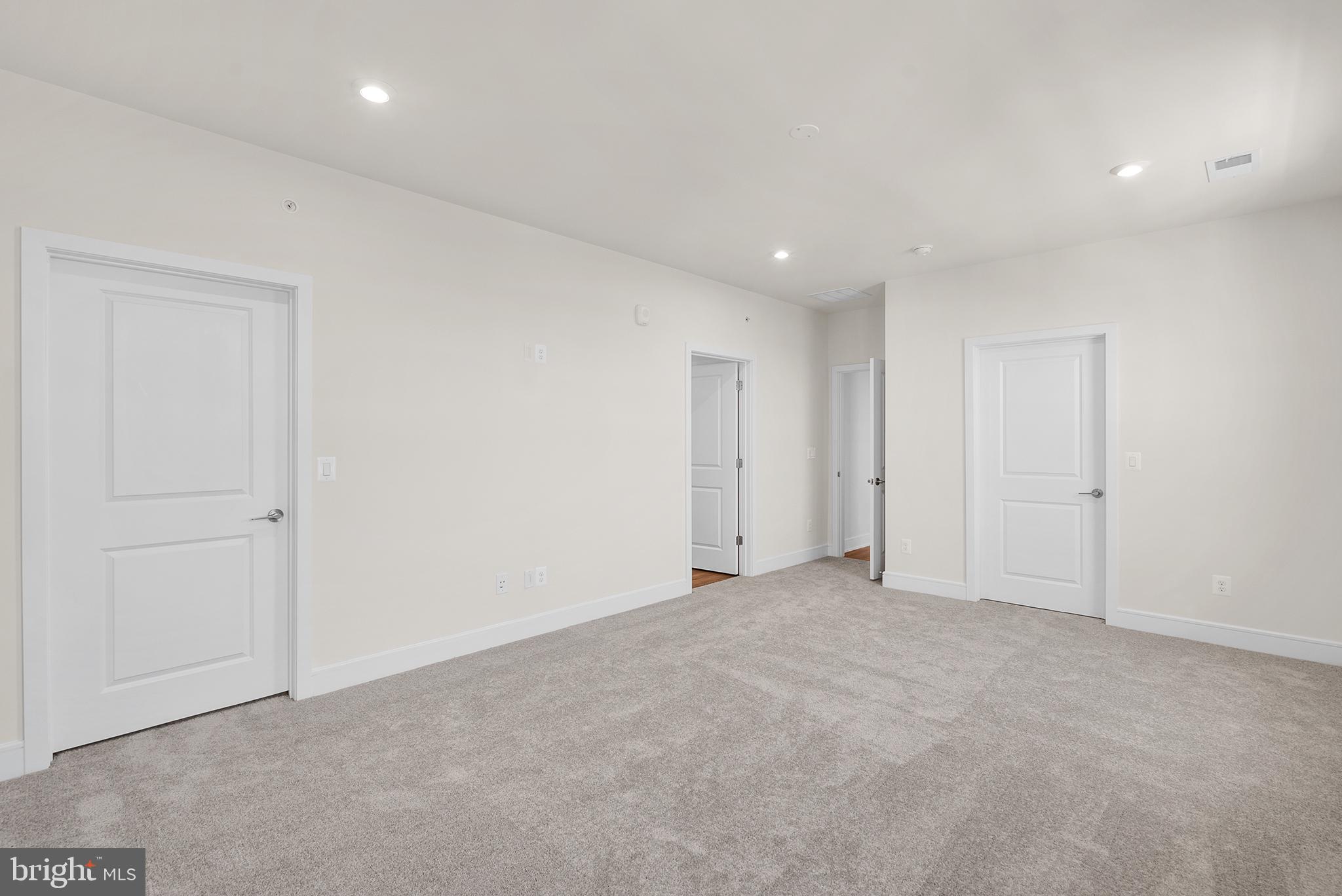 23679 Bolton Crescent Ter #12-402