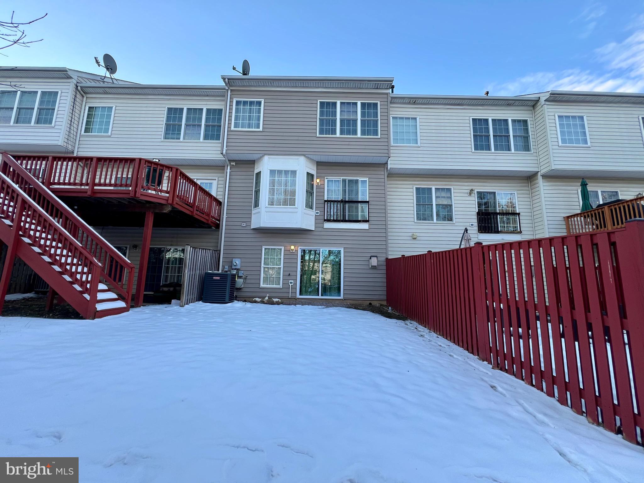 21831 LADYSLIPPER SQ