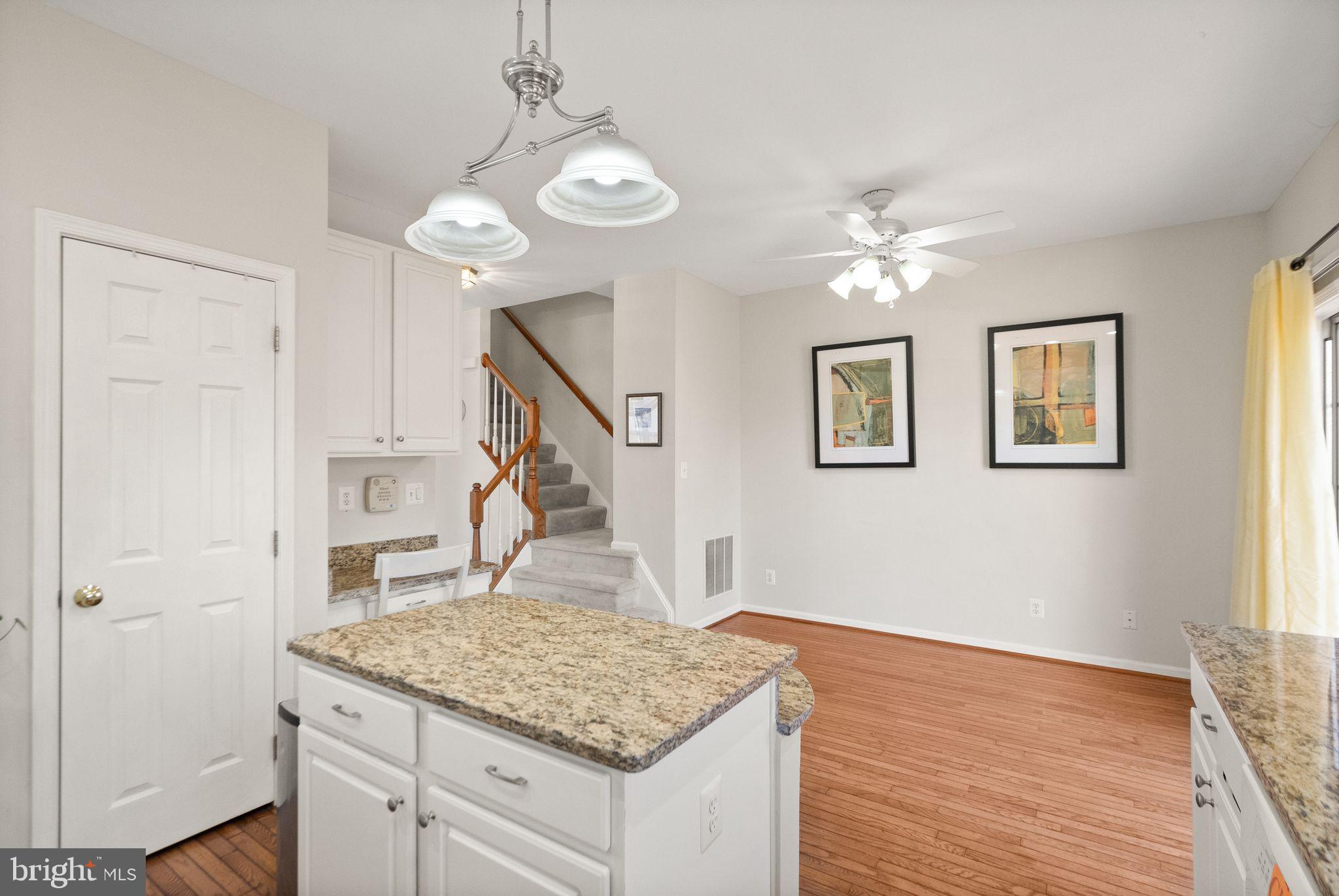 43126 Autumnwood Sq