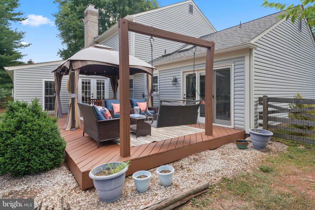 13 Mucklehany Ln