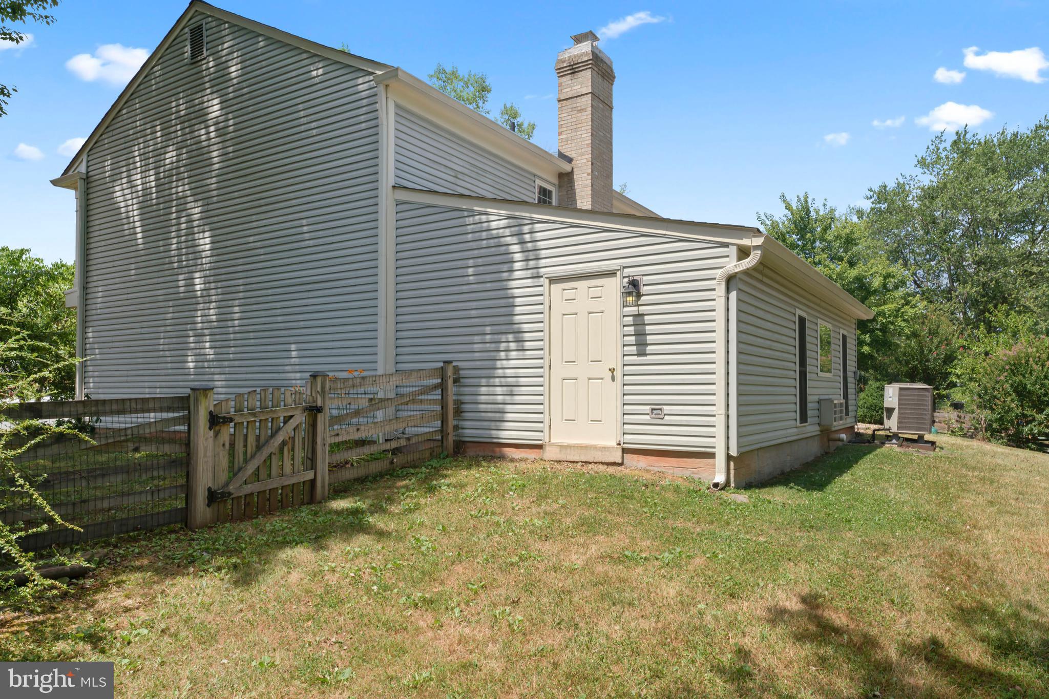13 Mucklehany Ln