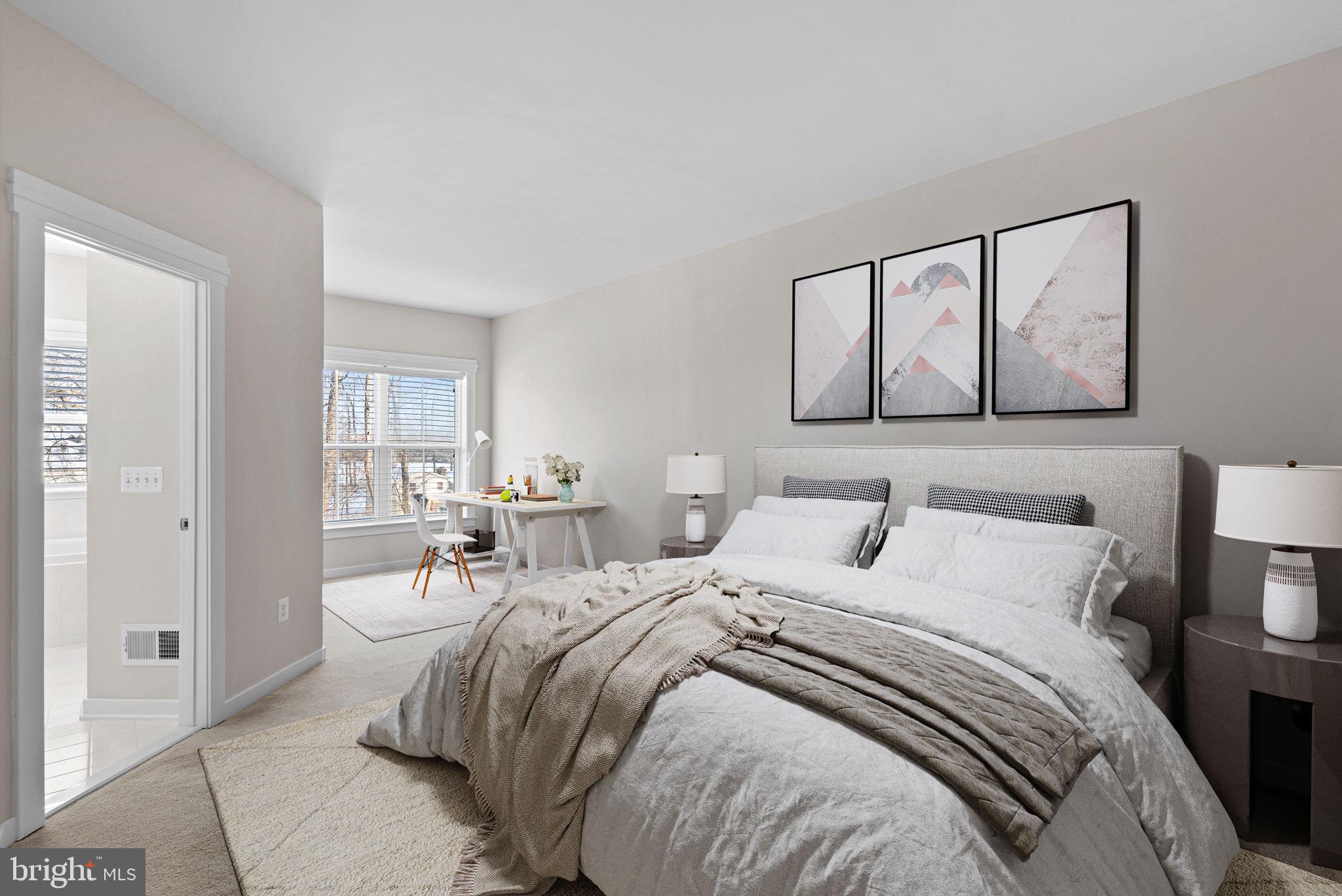 828 Savile Row Ter