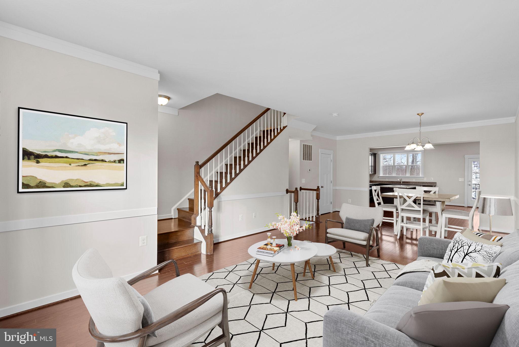 828 Savile Row Ter