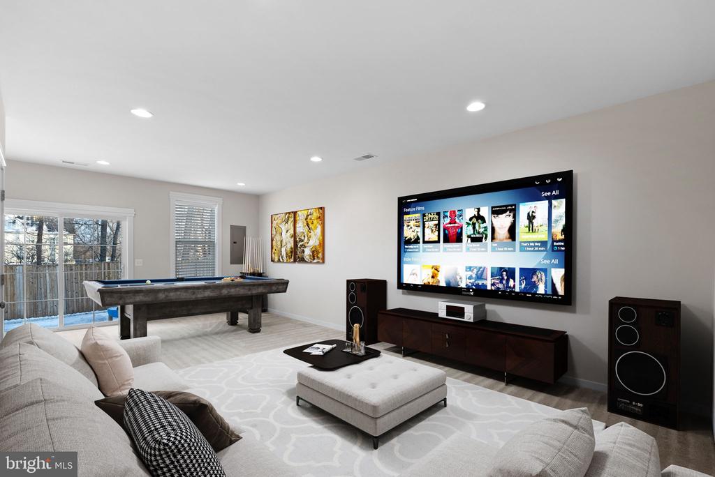 828 Savile Row Ter
