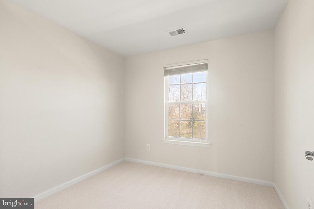 22908 Chinkapin Oak Ter