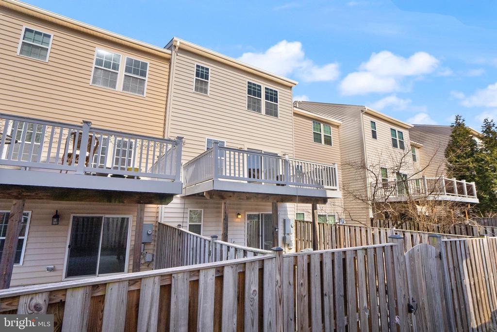22908 Chinkapin Oak Ter