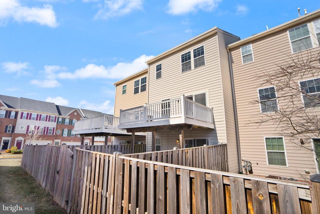 22908 Chinkapin Oak Ter