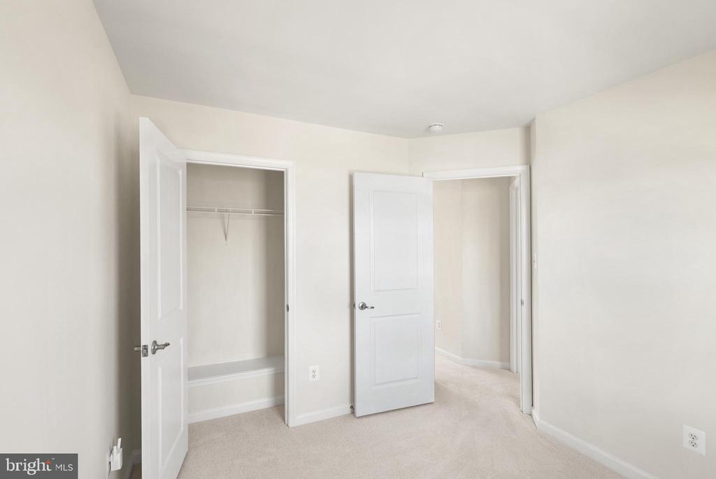 22908 Chinkapin Oak Ter