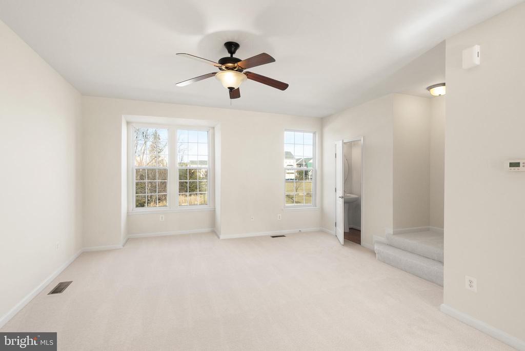 22908 Chinkapin Oak Ter