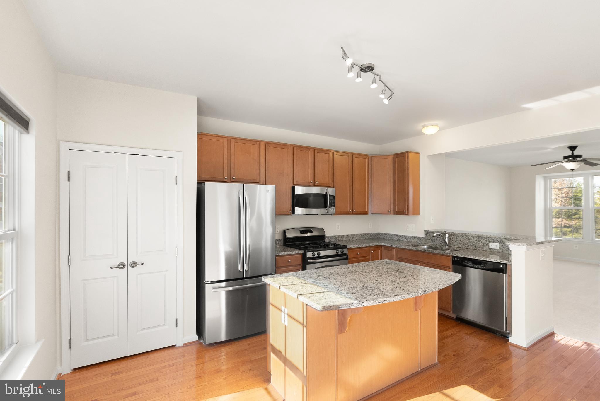 22908 Chinkapin Oak Ter