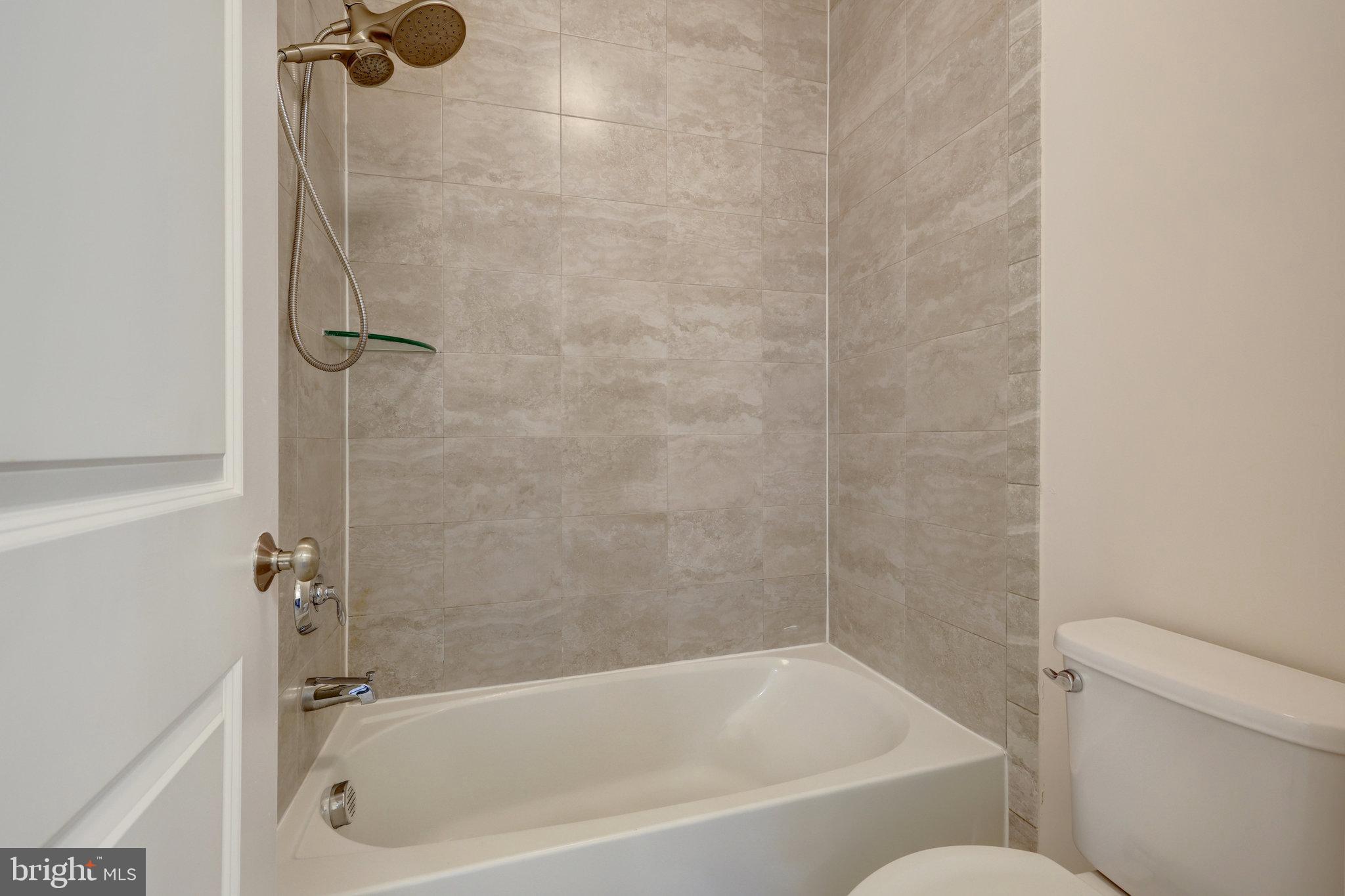 23120 Brooksbank