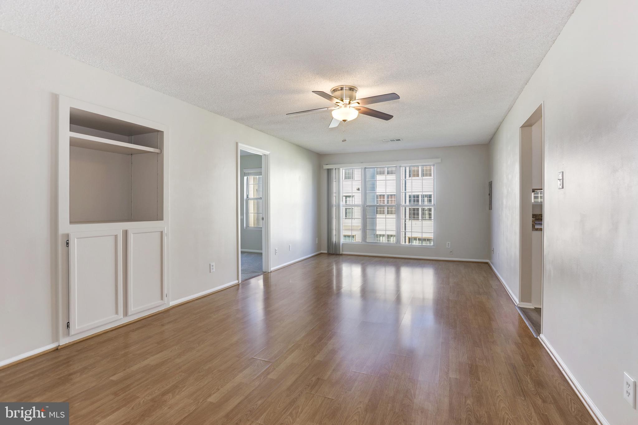 1114 Huntmaster Ter NE #202