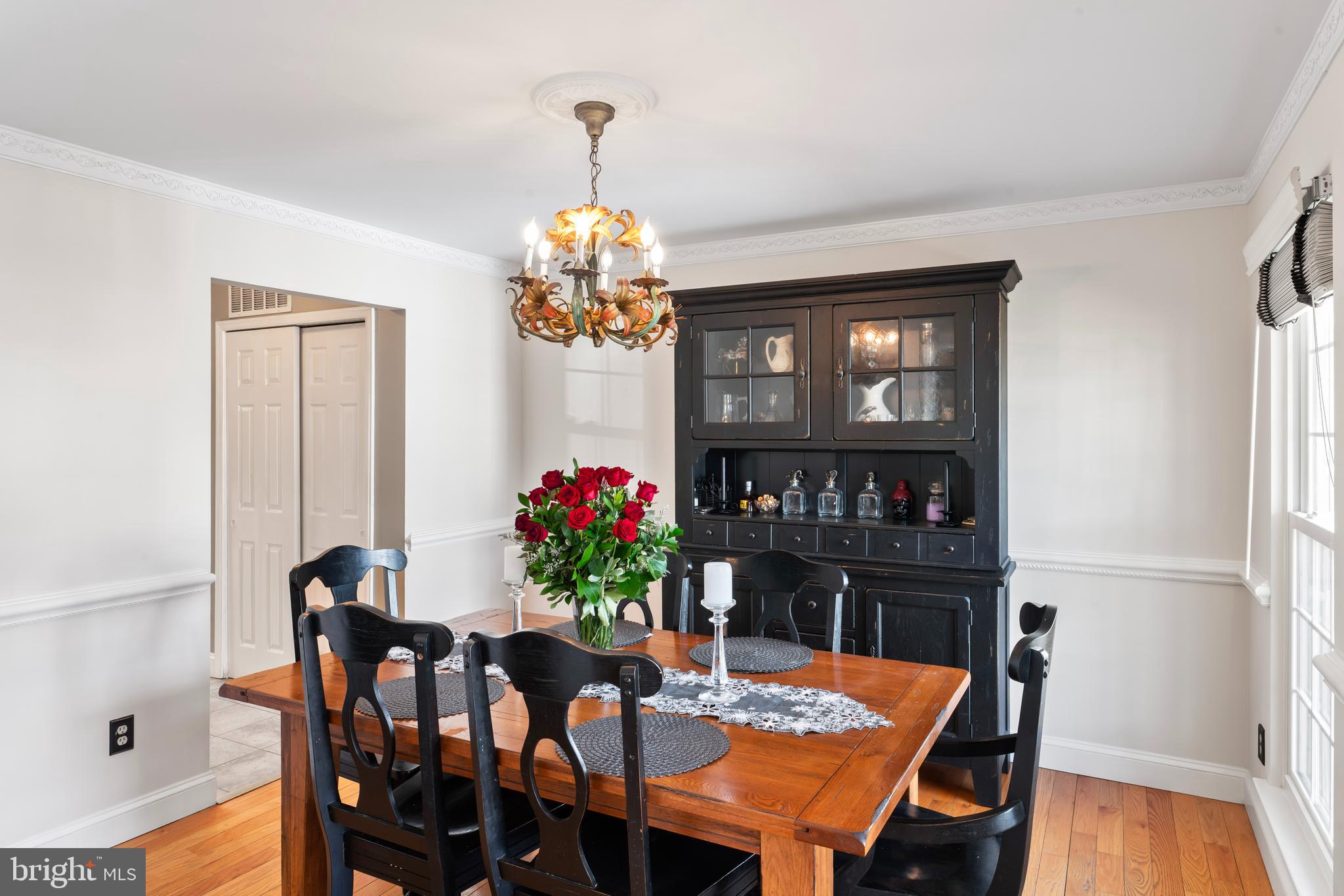 9 Dudley Ct