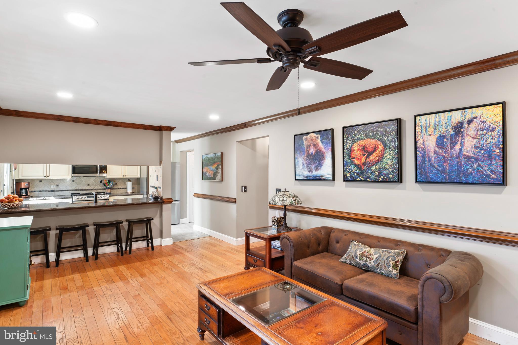 9 Dudley Ct