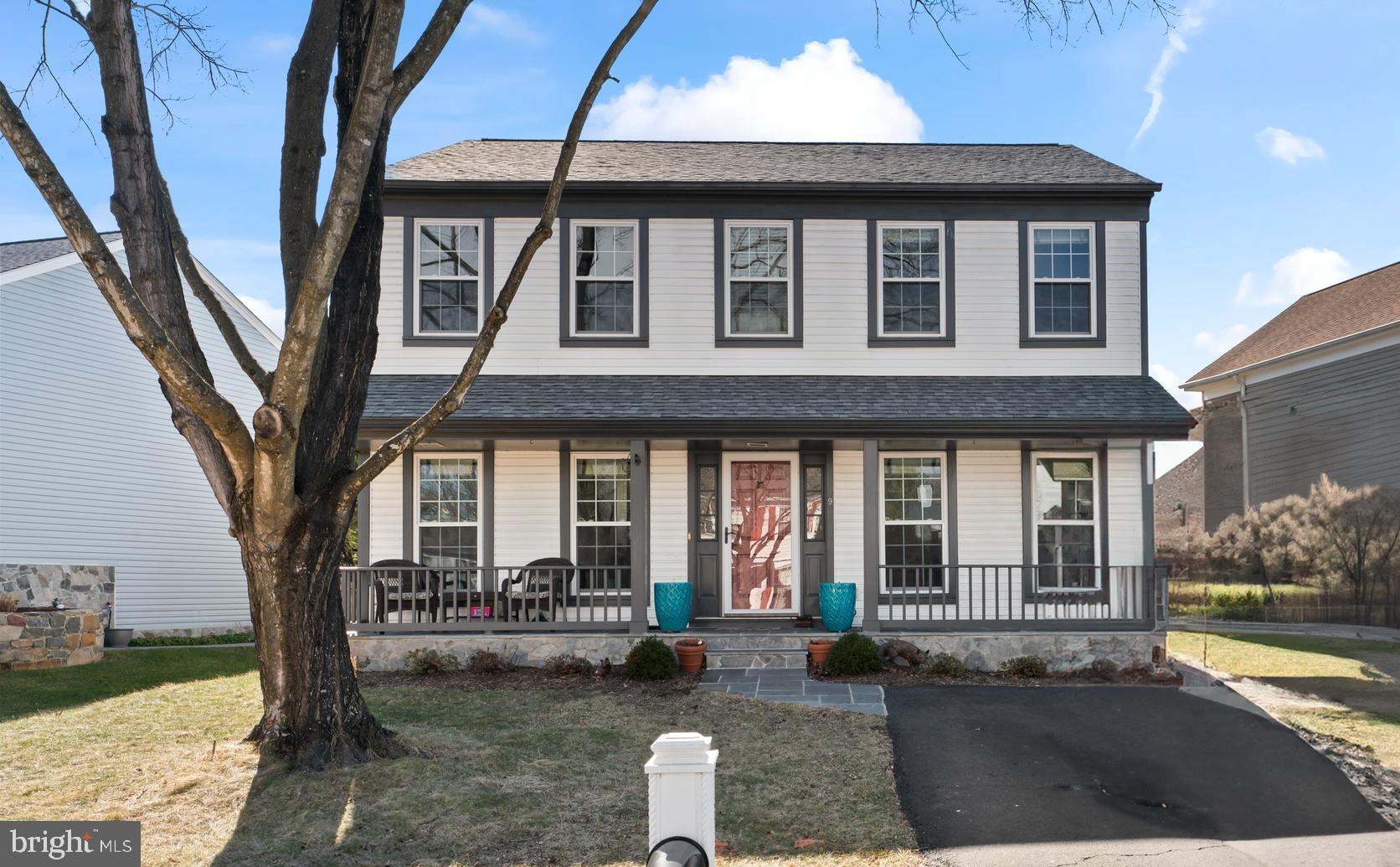 9 Dudley Ct