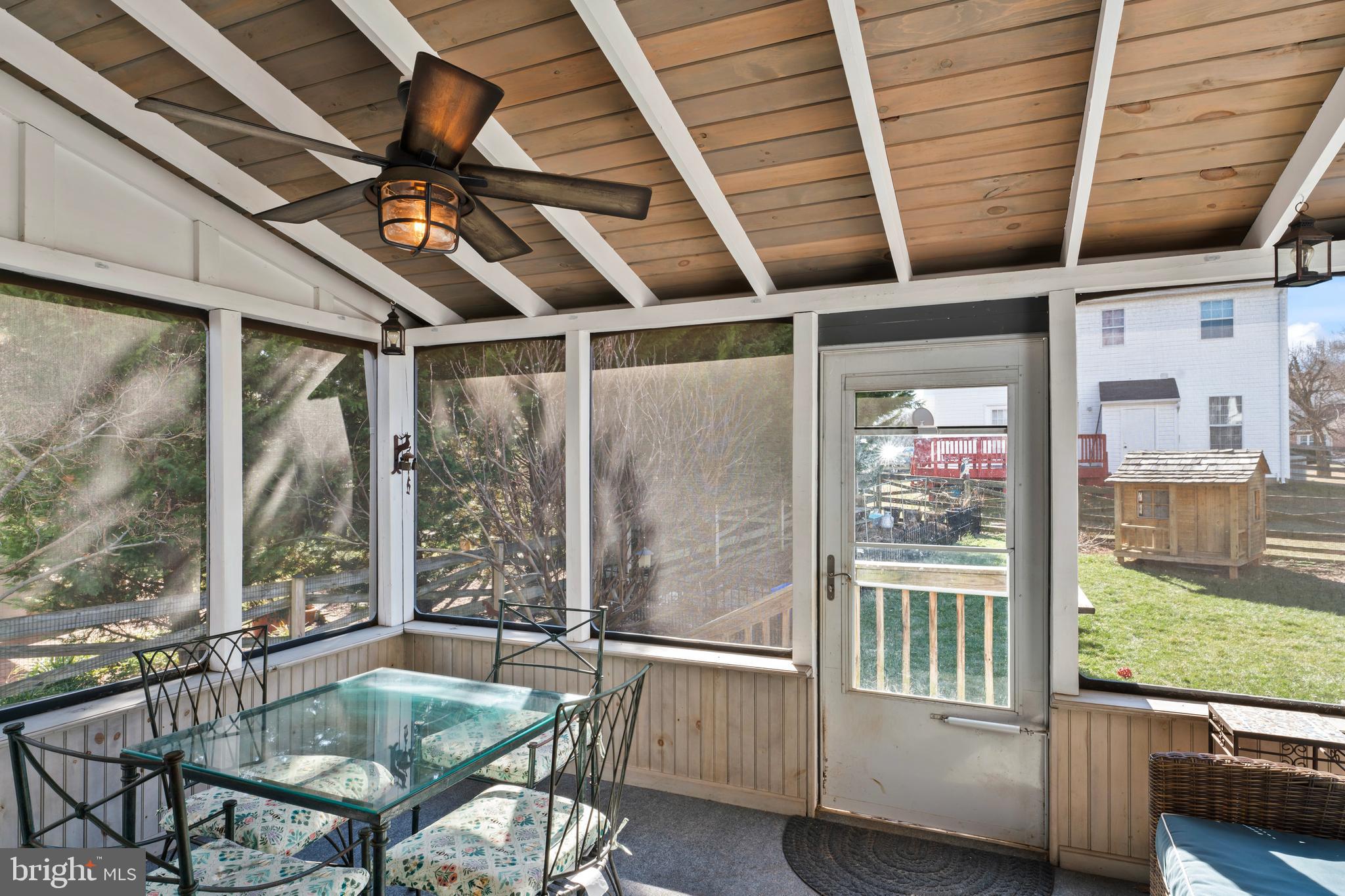 9 Dudley Ct