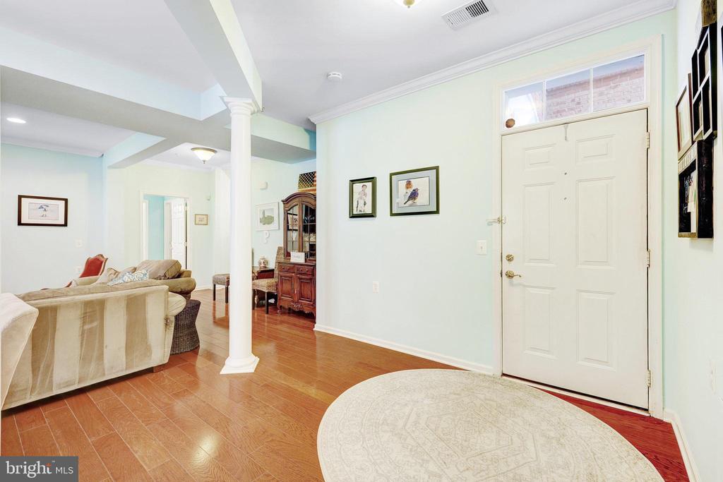 20375 Belmont Park Ter #104