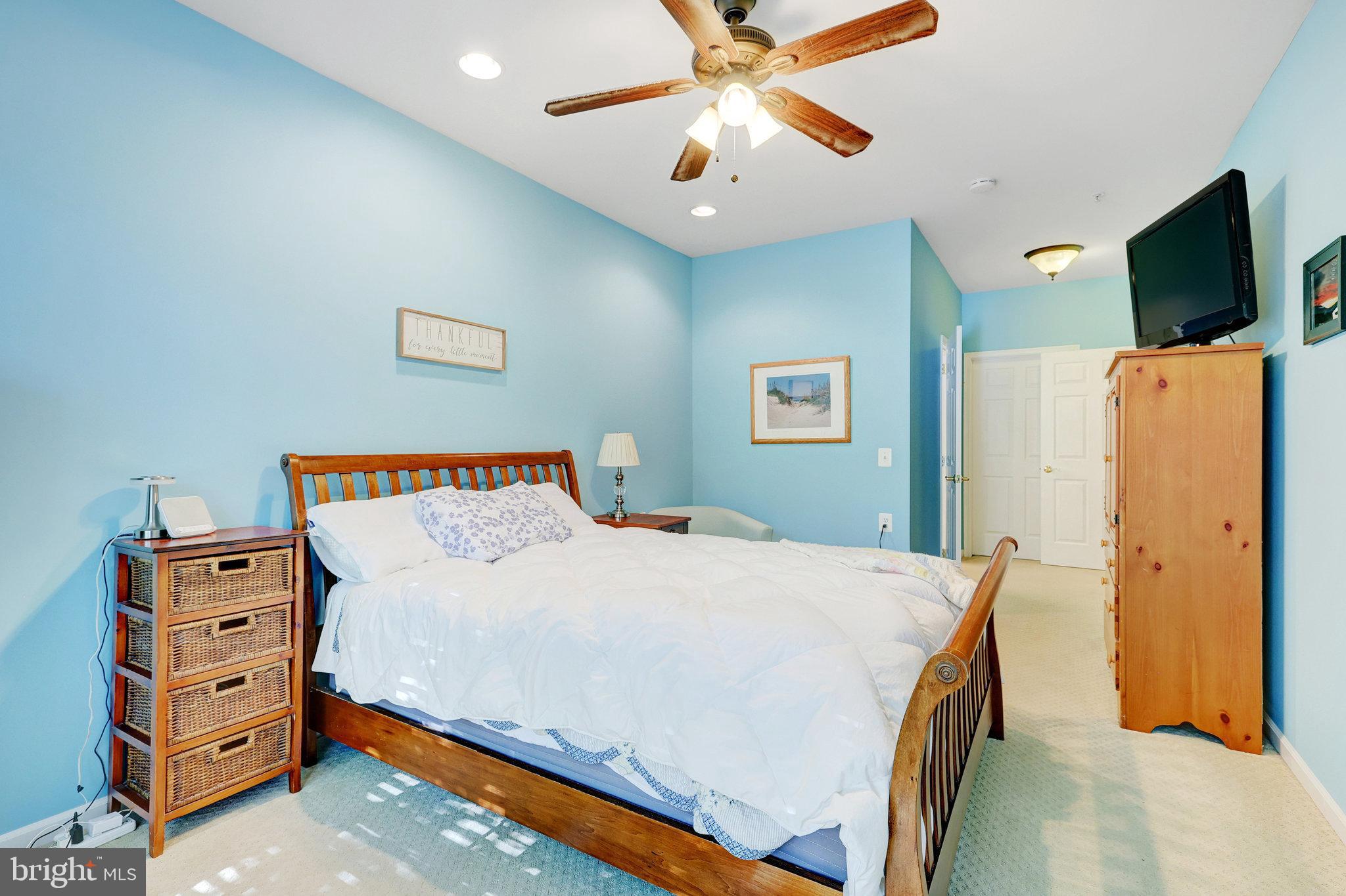20375 Belmont Park Ter #104